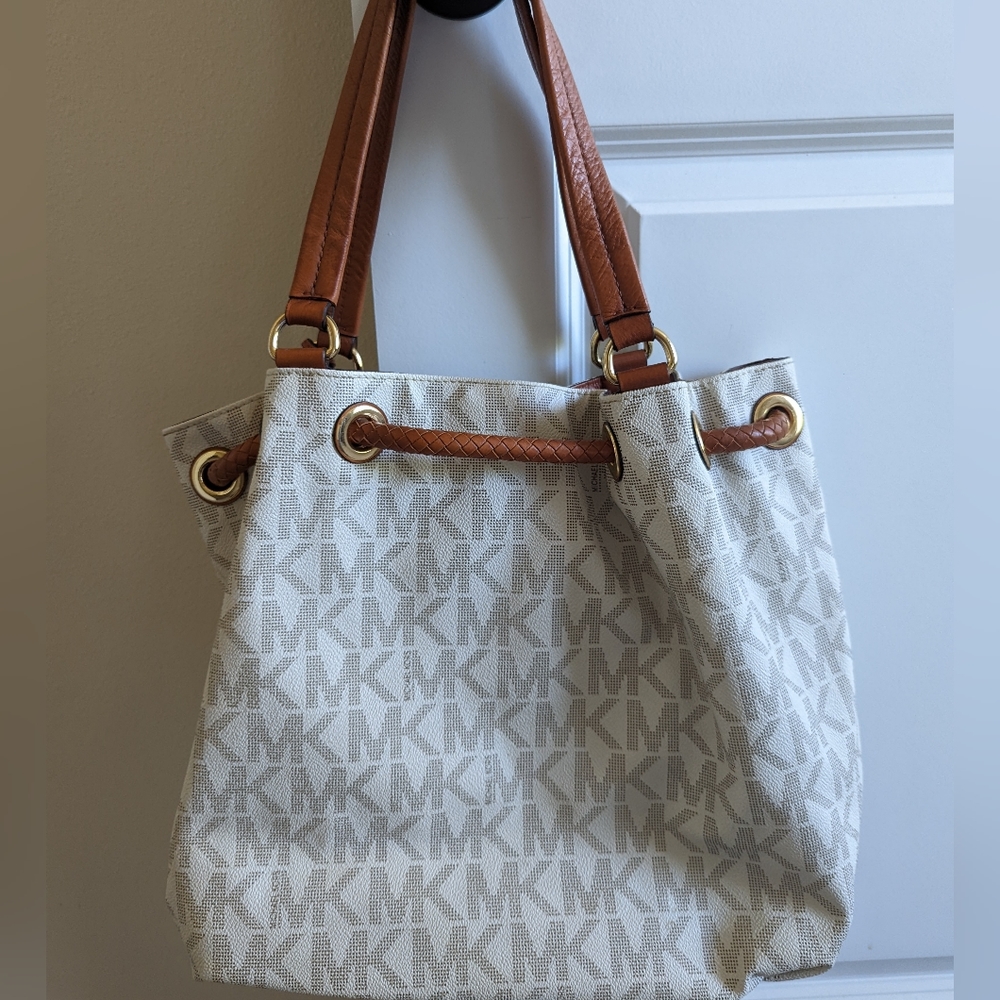 Michael kors jet set gathered tote vanilla purse - Picture 7 of 8
